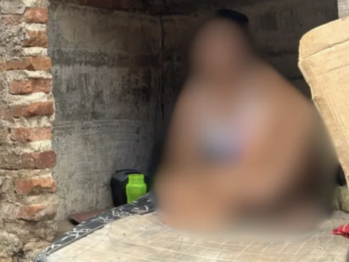 Preso suspeito de torturar namorada de 16 anos e mantê-la em “casinha de cachorro”