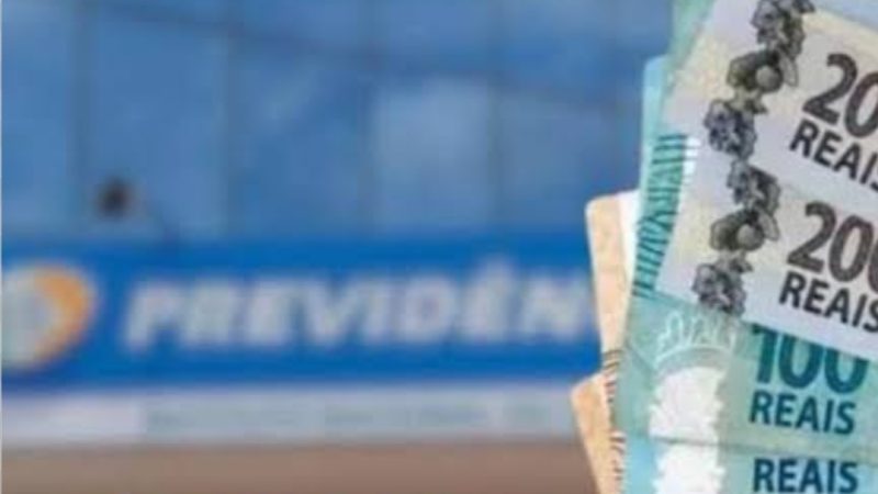 INSS antecipa 13º e reforça renda de aposentados