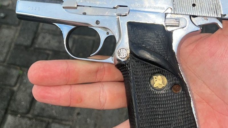 Arma falha durante ataque e suspeito de tentativa de homicídio acaba preso após ser contido por moradores em Maceió